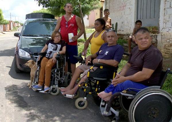 Moradores do Jacinta Andrade estão há 22 dias sem água.(Imagem:Cidadeverde.com)