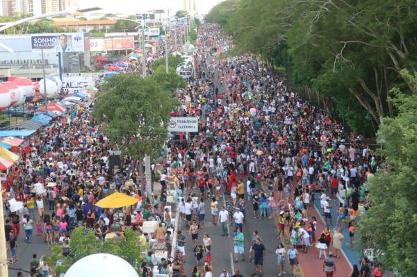 Cerca de 180 mil pessoas ocuparam a Avenida Raul Lopes durante o Corso do Zé Pereira 2019.(Imagem:G1 PI)