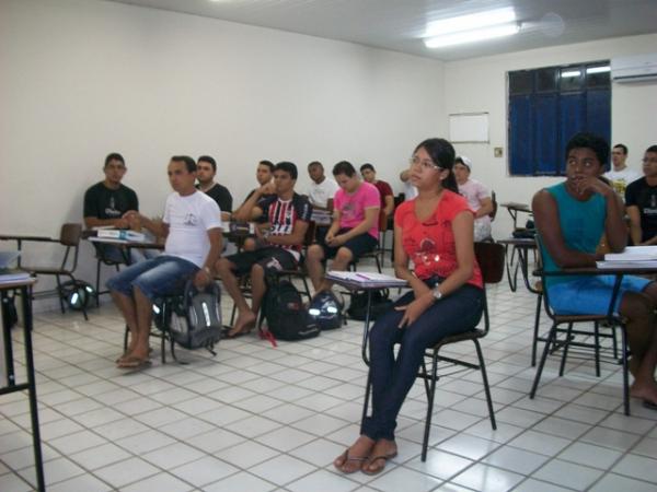 CPI da Telefonia convida alunos para Audiência Pública em Floriano.(Imagem:FlorianoNews)