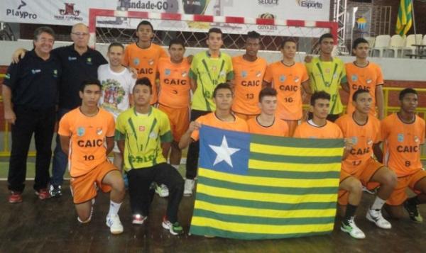 Caic Balduíno conquistou o tricampeonato brasileiro de handebol escolar.(Imagem:Arquivo Pessoal)