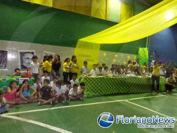 Escola Pequeno Príncipe realizou Feira de Conhecimentos.(Imagem:FlorianoNews)