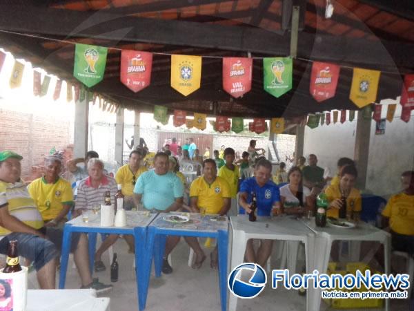 Torcedores de Floriano e Barão de Grajaú reagem com tristeza derrota do Brasil para a Alemanha.(Imagem:FlorianoNews)