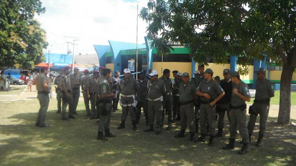 Operação conjunta das policias de Floriano previne e combate a crimes na área do Mercado Central.(Imagem:FlorianoNews)