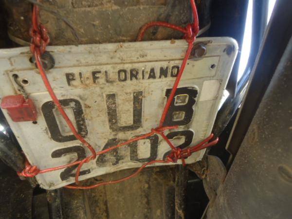 Polícia recupera motocicleta com placa adulterada em Floriano.(Imagem:FlorianoNews)