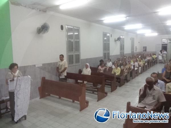 Procissão e missa encerram festejos à Santo Antônio em Floriano.(Imagem:FlorianoNews)