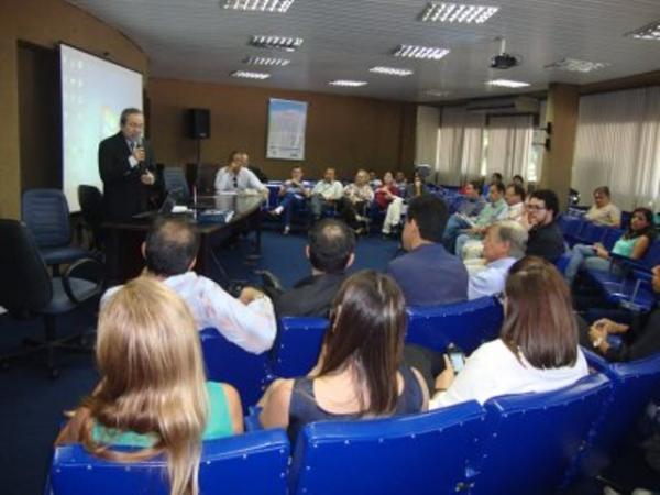 Eletrobras faz demonstração das melhorias durante a II audiência pública do Conselho de Consumidores.(Imagem:Assessoria de Comunicação )