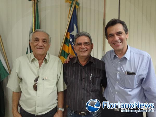 Reunião com Prefeito e Sindicato debate recursos do FUNDEB.(Imagem:FlorianoNews)