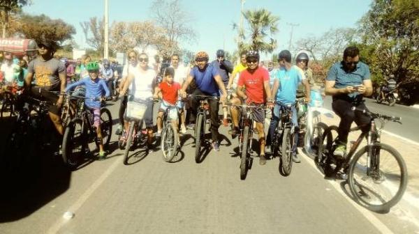 Passeio ciclístico abre programação de 121º aniversário de Floriano.(Imagem:FlorianoNews)