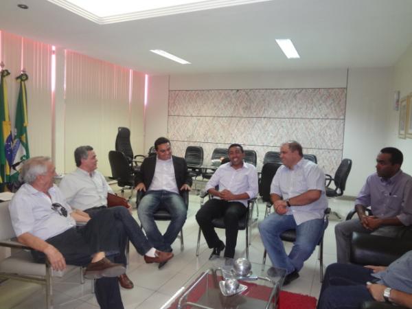 Equipes de transição de governo se reuniram em Floriano.(Imagem:FlorianoNews)