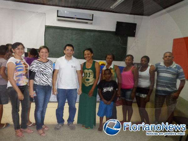 Reunião discutiu preparativos para o Show do Carrapeta 2014.(Imagem:FlorianoNews)