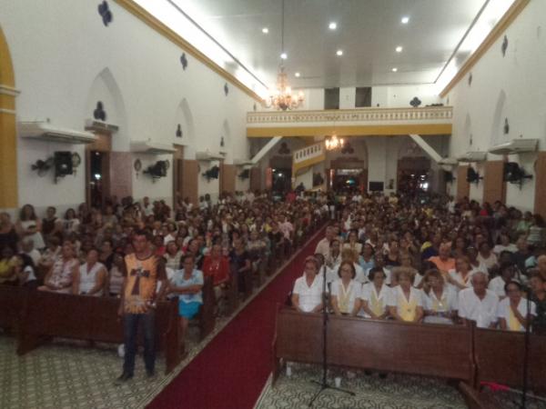 No Dia do Piauí, Floriano festeja o padroeiro São Pedro de Alcântara.(Imagem:FlorianoNews)