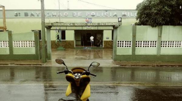 Homem é detido ao tentar invadir residência no centro de Floriano.(Imagem:FlorianoNews)