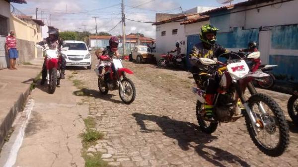 Motociclistas participam da Trilha dos Mecânicos em Floriano.(Imagem:FlorianoNews)