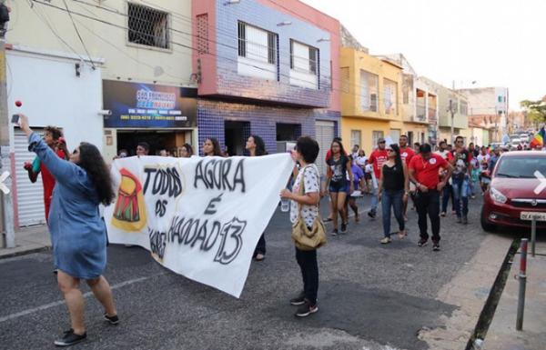 Teresina tem atos pró-Haddad e Bolsonaro na véspera do 2º turno.(Imagem:Catarina Malheiros)