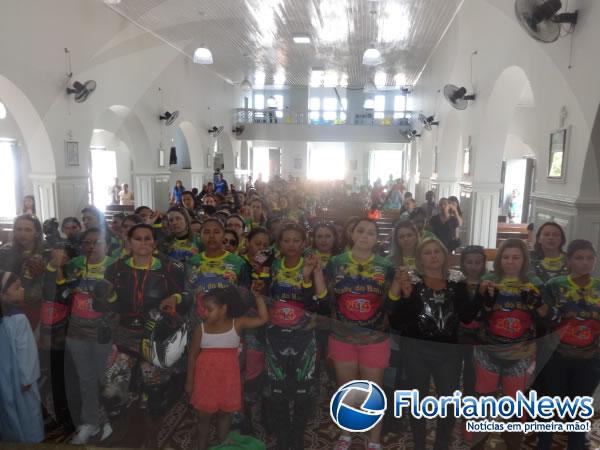 Mulheres participaram da 7ª edição do Rally do Batom de São João dos Patos.(Imagem:FlorianoNews)