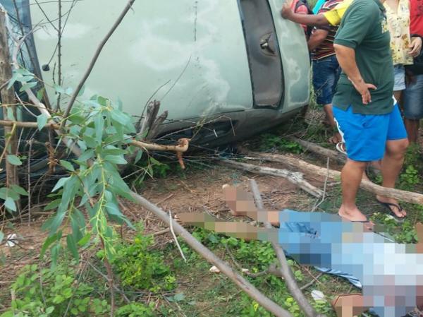 Segundo a PM, vítima morreu na hora.(Imagem:Divulgação/Polícia Militar)