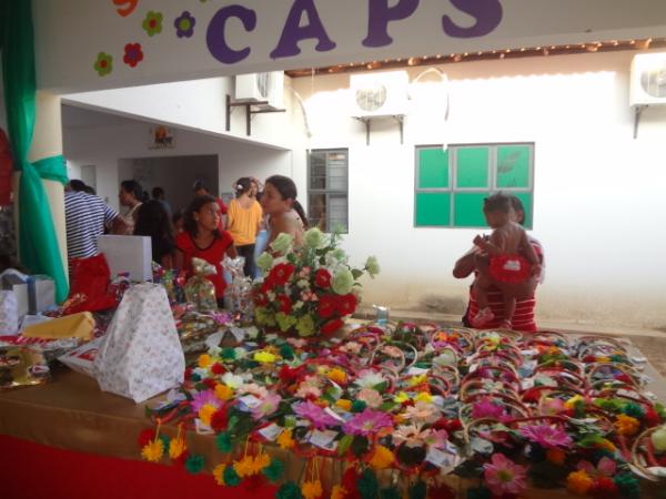 CAPS II realiza festa de Natal para usuários e familiares. (Imagem:FlorianoNews)