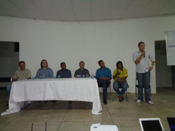 Floriano sedia a 3° Conferência Regional da Juventude.(Imagem:FlorianoNews)