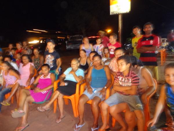 Teatro Itinerante é atração na comunidade Santa Teresa. (Imagem:FlorianoNews)