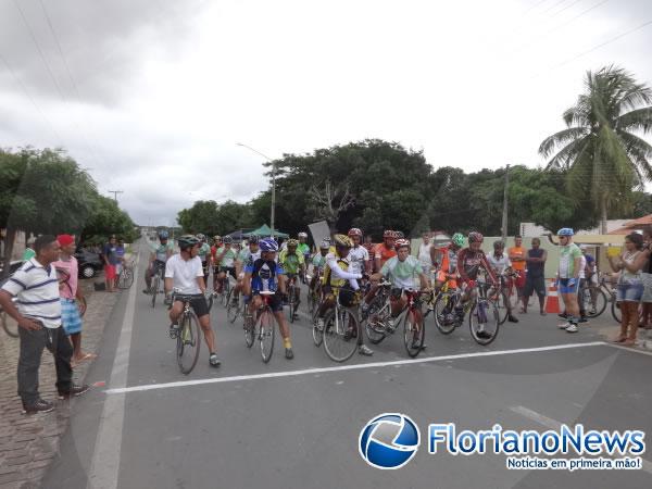 Realizada 1ª Corrida Ciclística da Associação Desportiva Corredores do Sertão em Floriano.(Imagem:FlorianoNews)