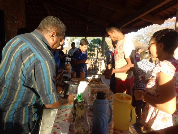 Realizada abertura dos festejos de Bom Jesus da Lapa na localidade Tabuleiro do Mato.(Imagem:FlorianoNews)