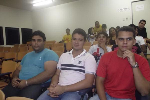 AFES realiza atividades na semana do estudante em Floriano.(Imagem:FlorianoNews)