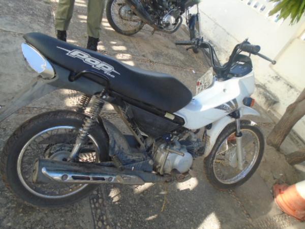 Polícia Militar recupera motocicletas roubadas em Floriano.(Imagem:FlorianoNews)