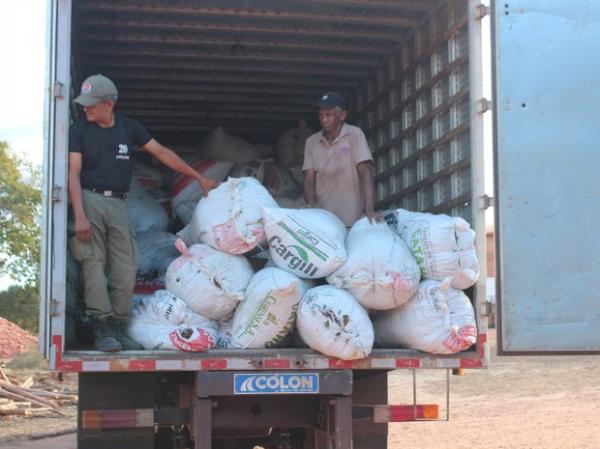 Polícia incinerou cerca de 5 toneladas de maconha.(Imagem:Ellyo Teixeira/G1)