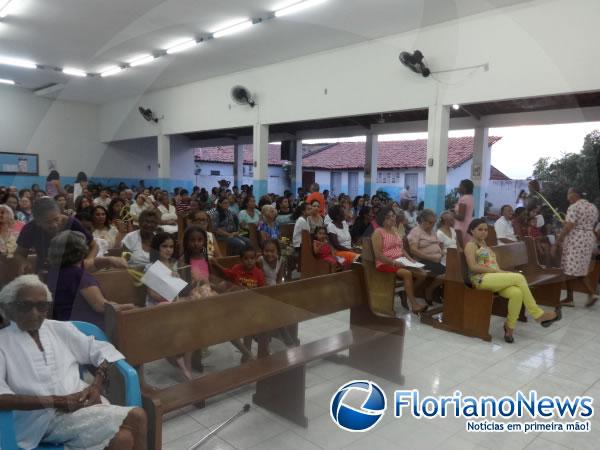 Procissões e missas marcaram o Domingo de Ramos em Floriano.(Imagem:FlorianoNews)