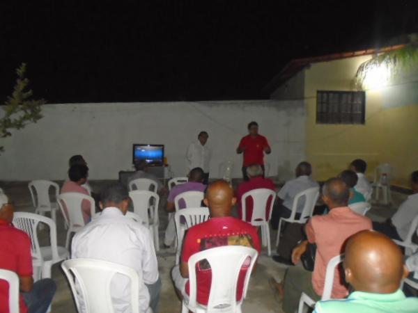 Reunião entre SUTRAN e taxistas debate diretrizes de trabalho em Floriano.(Imagem:FlorianoNews)