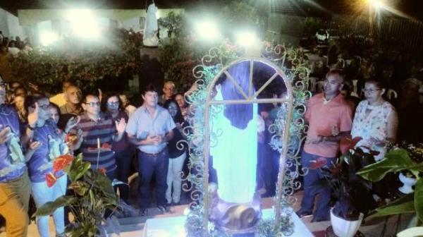 Dom Edivalter celebra missa de encerramento dos festejos de Santa Beatriz em Floriano.(Imagem:FlorianoNews)
