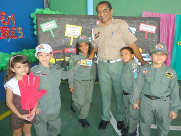 Escola Pequeno Príncipe realizou ações educativas em comemoração à Semana Nacional de Trânsito.(Imagem:EPP)