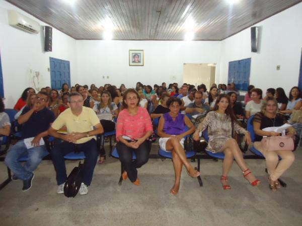 Secretaria Municipal de Educação promove Jornada Pedagógica 2016.(Imagem:FlorianoNews)