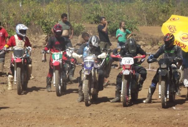 Emoção e muita adrenalina marcaram 1º Motocross & Rally em São Pedro-PI.(Imagem:FlorianoNews)