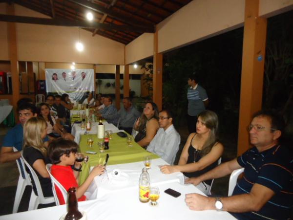 Farmacêuticos de Floriano participam de jantar em homenagem ao seu dia.(Imagem:FlorianoNews)