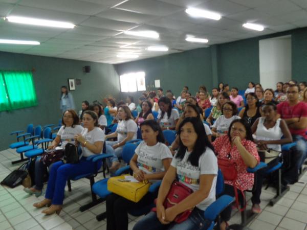 Educadores florianenses participaram de Curso de Formação em Educação Inclusiva.(Imagem:FlorianoNews)