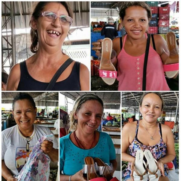 Algumas das mulheres que receberam sandálias na Ceapi.(Imagem:Reprodução/Facebook)