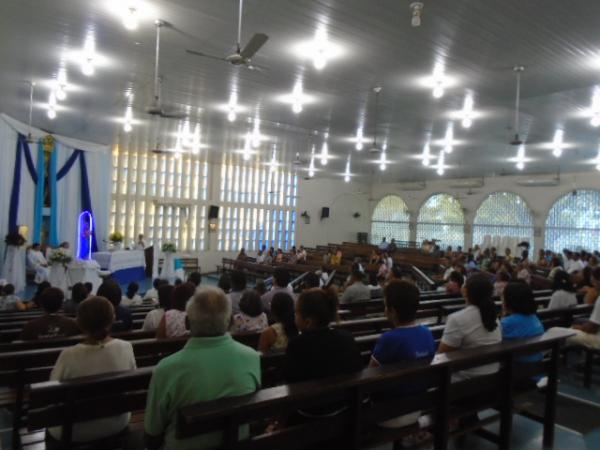 Comunidade católica de Floriano celebra Nossa Senhora das Graças.(Imagem:FlorianoNews)