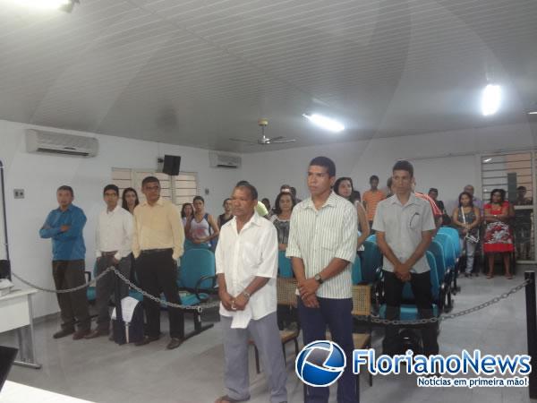 Réus são absolvidos no primeiro julgamento do Tribunal do Júri Popular de Floriano.(Imagem:FlorianoNews)