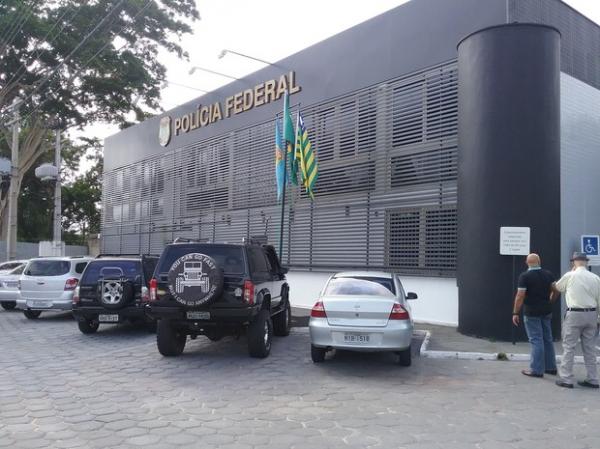 Uma pessoa prestou depoimnento na sede da Polícia Federal em Teresina.(Imagem:Catarina Costa/G1 PI)