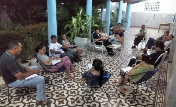 Equipe diocesana de Floriano define detalhes da VIII Caminhada da Família Pela Paz(Imagem:Divulgação)