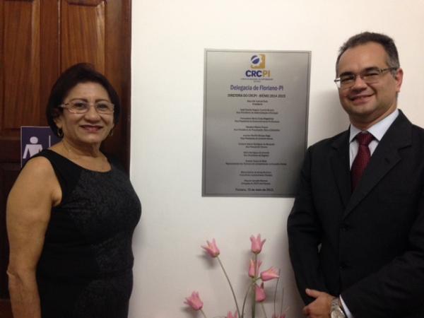 A conselheira Solimar Araújo e Elias Caddah.(Imagem:Assessoria)