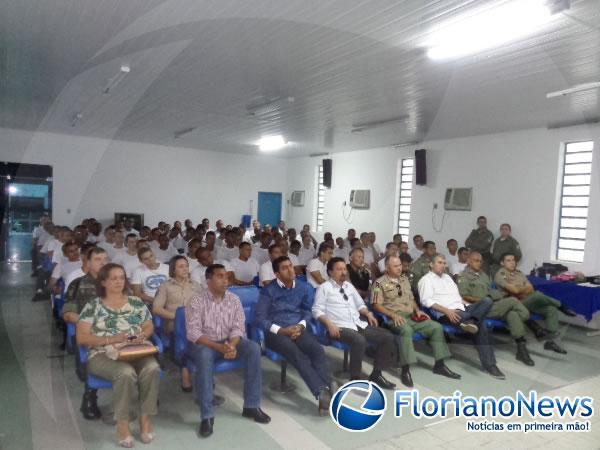 Autoridades participam de aula inaugural Curso de Formação de Soldados.(Imagem:FlorianoNews)