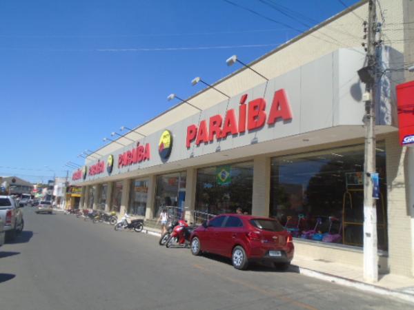 Armaz&eacute;m Para&iacute;ba, filial de Floriano.(Imagem:FlorianoNews)