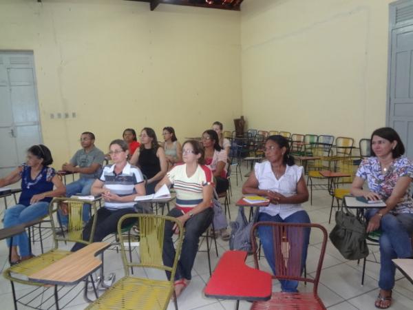 Encontro de Formação da Pastoral do Dízimo.(Imagem:FlorianoNews)