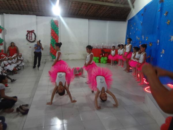 Escola Mega de Floriano realizou confraternização de natal.(Imagem:FlorianoNews)