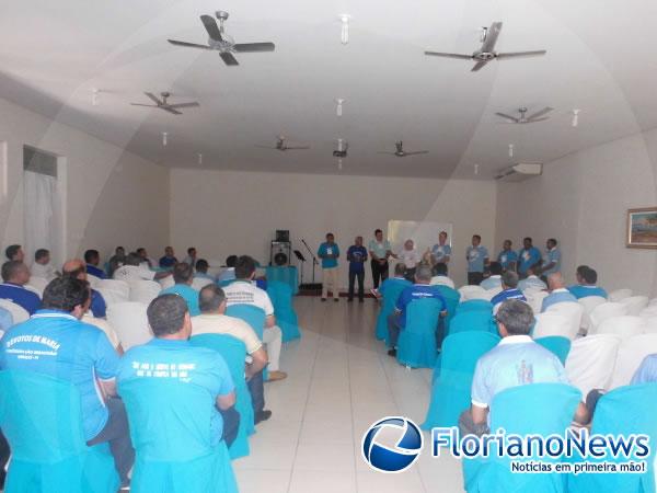 Diocese de Floriano sedia Encontro Regional de Coordenadores do Terço dos Homens.(Imagem:FlorianoNews)