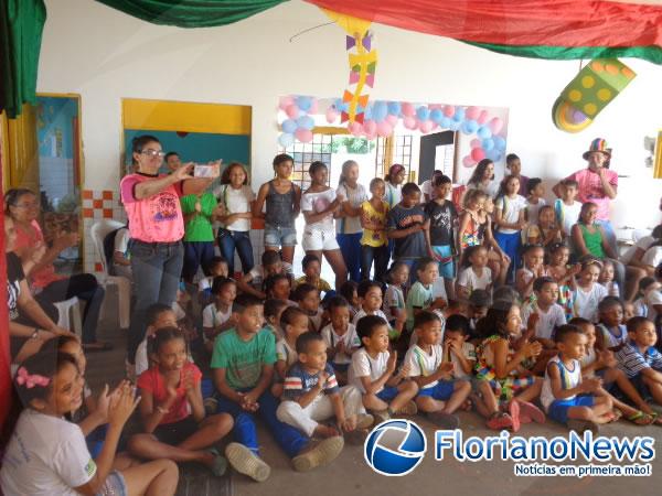 Projeto Hora da Estrelinha resgata brincadeiras de antigamente.(Imagem:FlorianoNews)