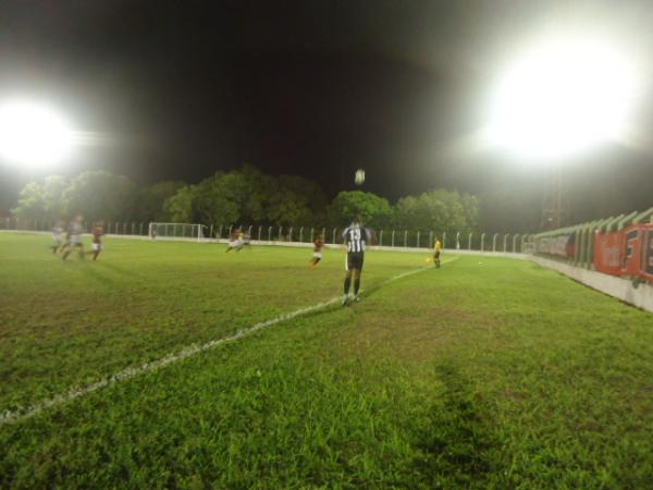 Jogando em casa, Cori-Sabbá estreia no Campeonato Piauiense com derrota.(Imagem:FlorianoNews)