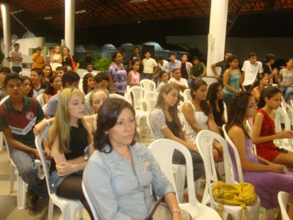 Lançamento do Selo da Escola. (Imagem:FlorianoNews)